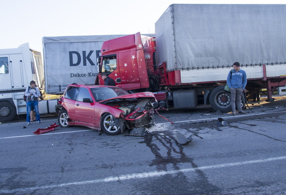 Steps to Take After a Truck Accident in Houston