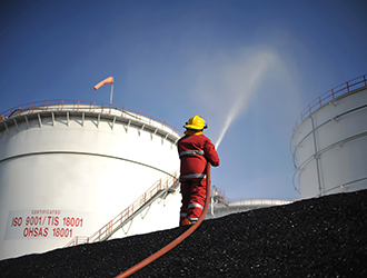 Abogado de accidentes de refinería en Houston | Hilda Sibrian®